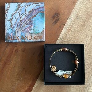BNWT Alex and Ani bracelet